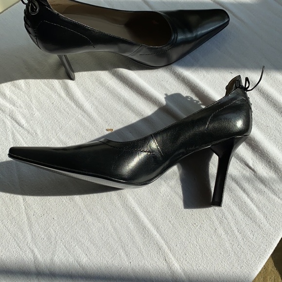 Nine West N-Chanting Black Leather Pumps - Picture 7 of 10